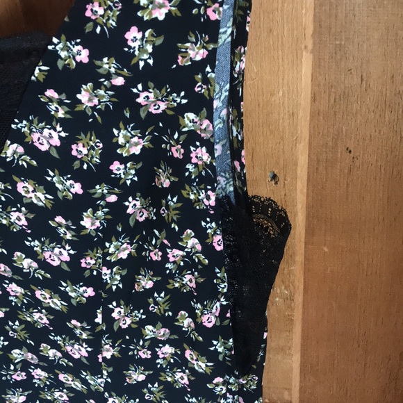 Dress - Picture 3 of 6